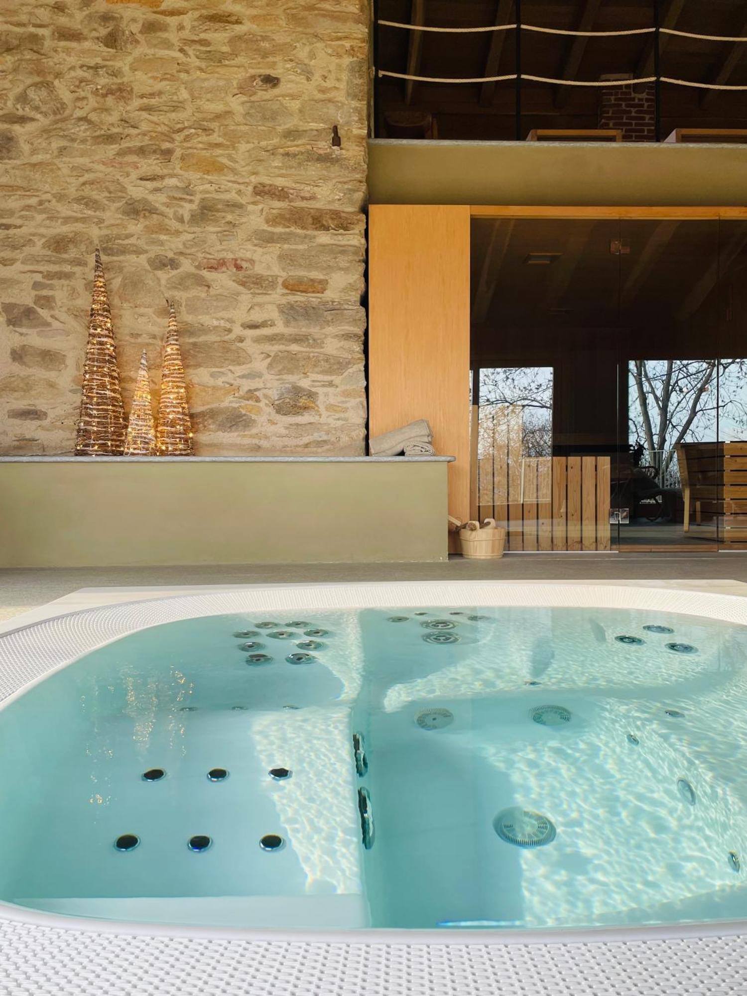 Dionisia'S Home, Pool, Spa On Monviso Unesco Alps Verzuolo Ngoại thất bức ảnh